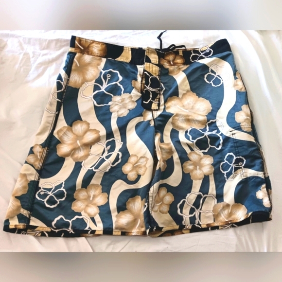 Hawaiian Board Shorts 40 Pocket Surf Trunks Beach Black Gold White - Picture 9 of 13